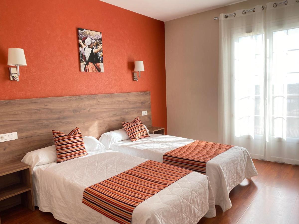 Hotel Le Belvedere Saint-Cyprien  Exteriör bild