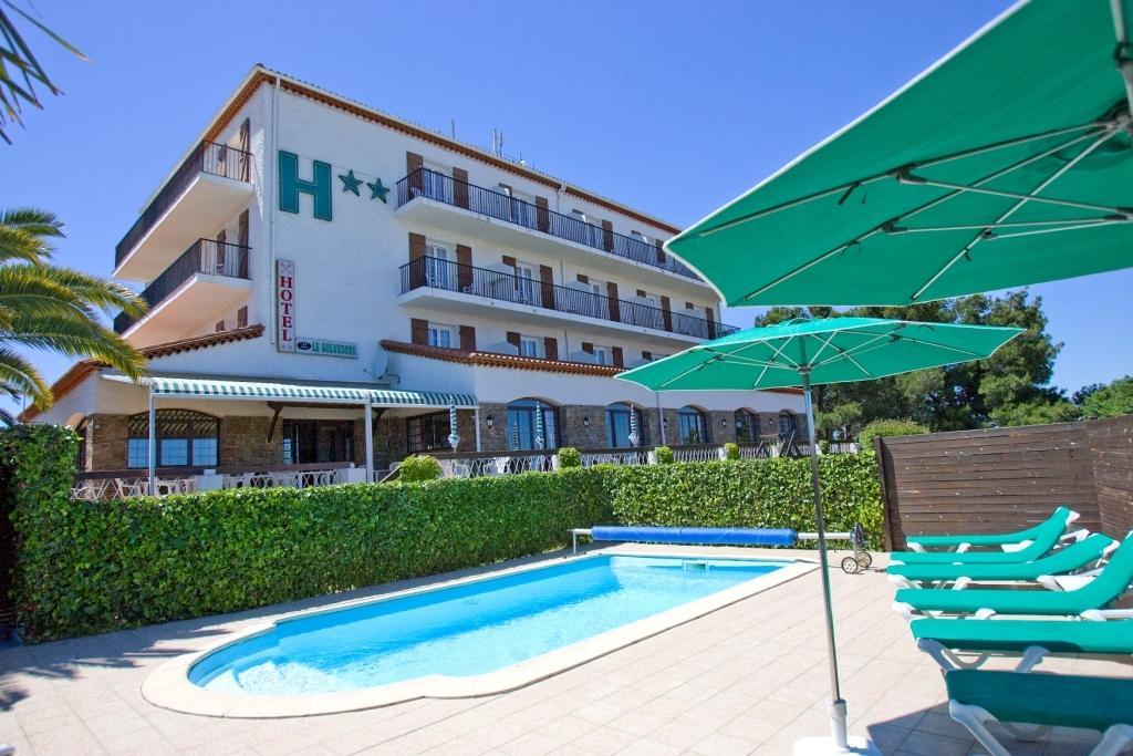 Hotel Le Belvedere Saint-Cyprien  Exteriör bild